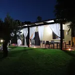 Mimosa Tropea Ferienhaus Ricadi