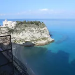 Дом отдыха Mimosa Tropea Рикади