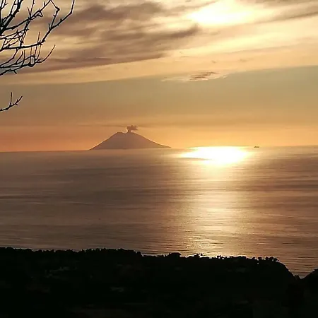 Mimosa Tropea Nyaraló *